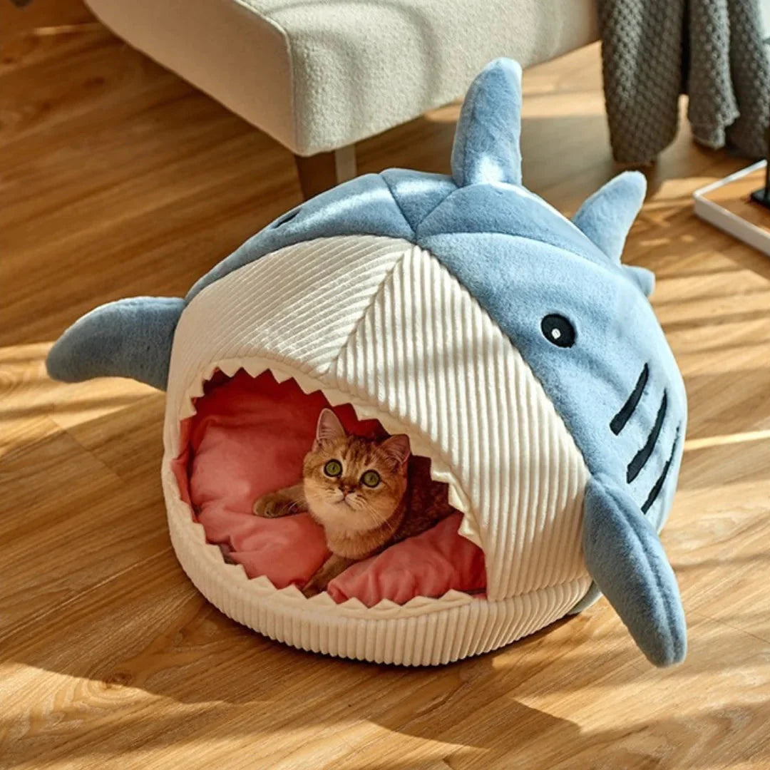 Luxury Plush Shark Pet Bed – Soft Cozy Enclosed Cat & Small Dog Bed, Warm Shark Cave House with Removable Cushion, Cute Sleeping Nest