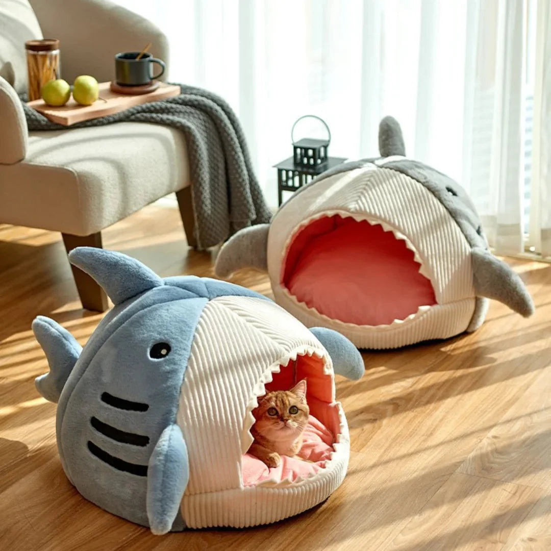 Luxury Plush Shark Pet Bed – Soft Cozy Enclosed Cat & Small Dog Bed, Warm Shark Cave House with Removable Cushion, Cute Sleeping Nest