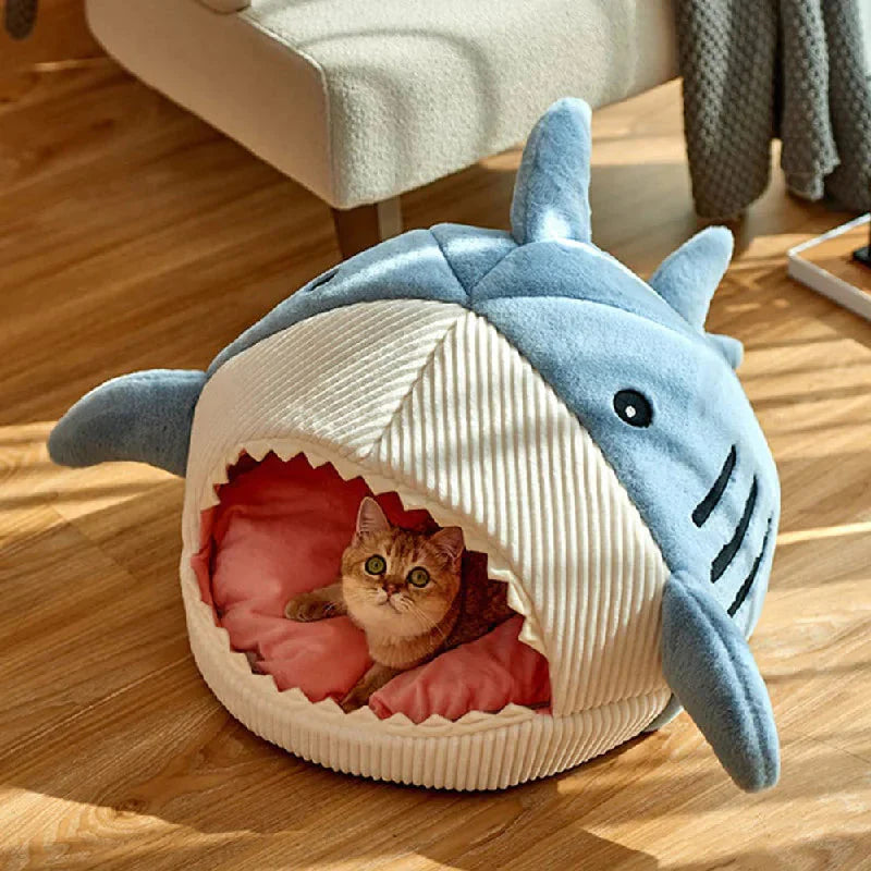 Luxury Plush Shark Pet Bed – Soft Cozy Enclosed Cat & Small Dog Bed, Warm Shark Cave House with Removable Cushion, Cute Sleeping Nest