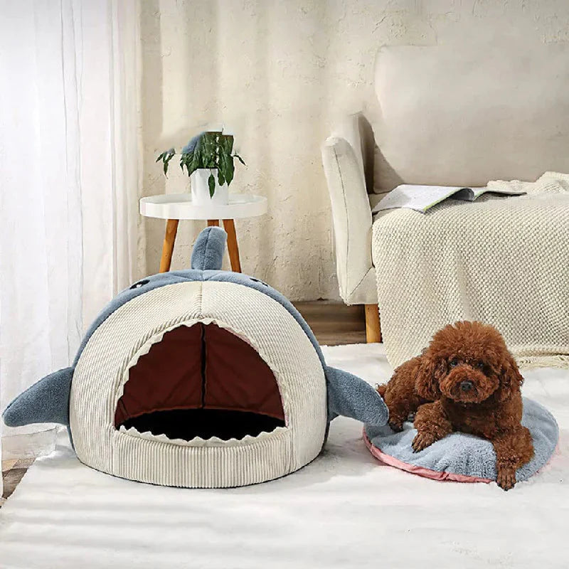 Luxury Plush Shark Pet Bed – Soft Cozy Enclosed Cat & Small Dog Bed, Warm Shark Cave House with Removable Cushion, Cute Sleeping Nest